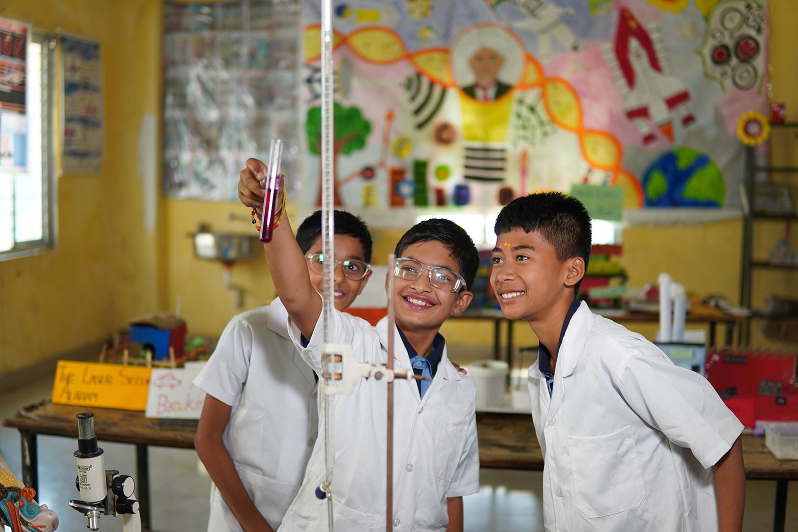 Practical learning in labs